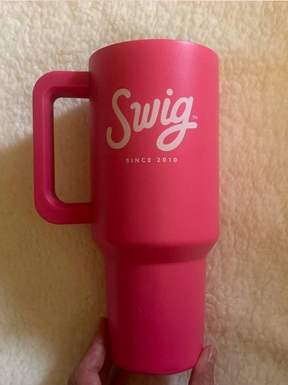 Hot Pink SWIG Insulated Travel Mug with Handle